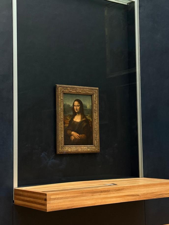 Mona Liza je mala slika (53×77 cm), ali izuzetno poznata