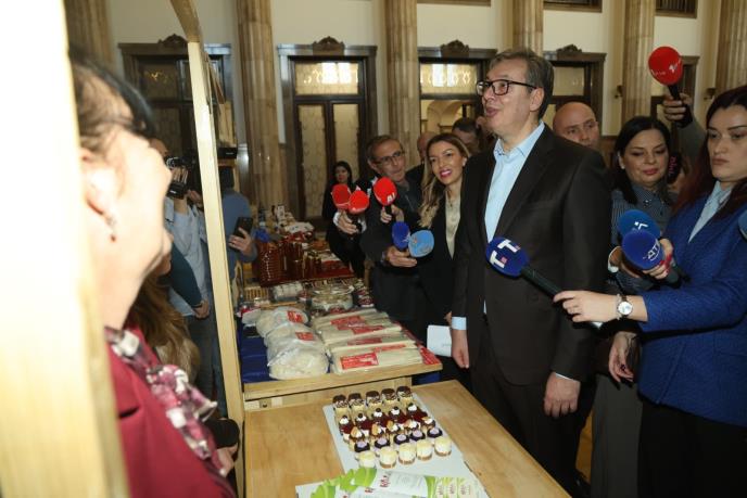 Aleksandar Vučić program podrške ženskom preduzetništvu (2).jpeg