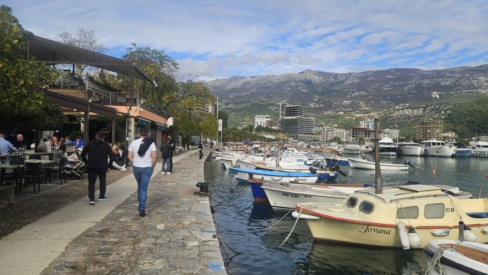 Budva kupanje u novembru