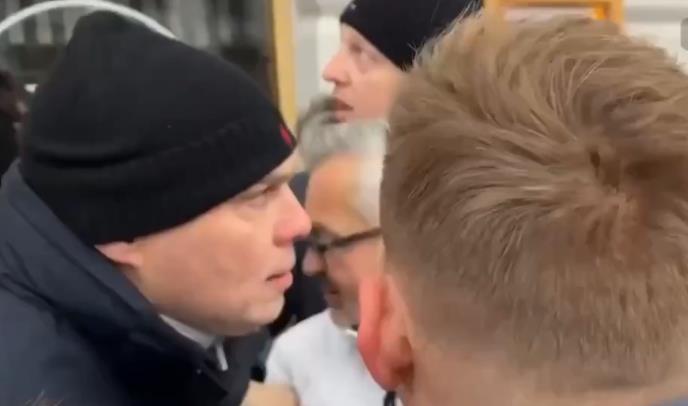 Sankt Peterburg napad na poljskog ambasadora poljski ambasador napadnut u Rusiji