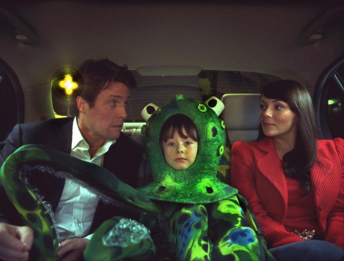 Martin MekKačon i Hju Grant u filmu Zapravo ljubav