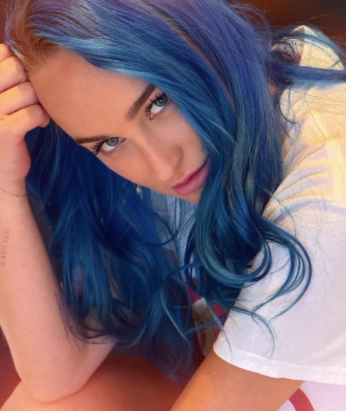 Pevačica Kamerin Megnes