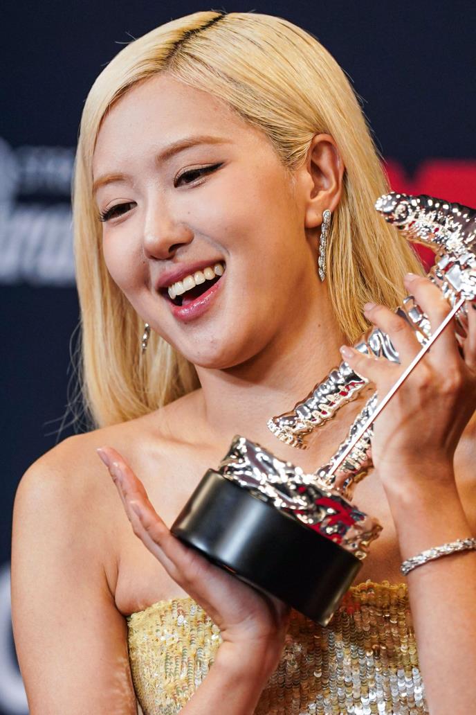 Roze iz benda Blackpink – najlepše lice sveta