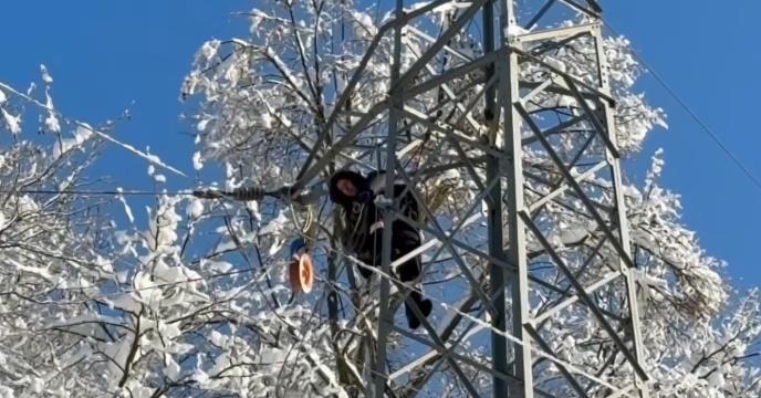 LOZNICA - Teški uslovi rada.jpg