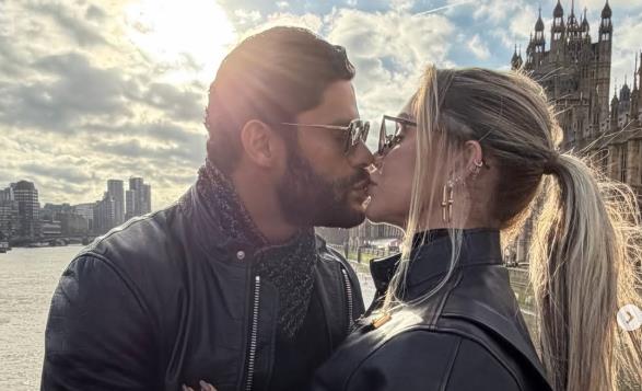 Halk i Kamila Anhela