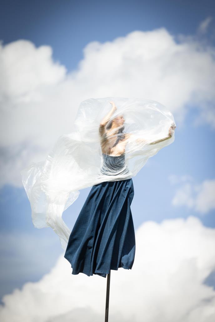 A RoZeO @Eric Odin 1.jpg