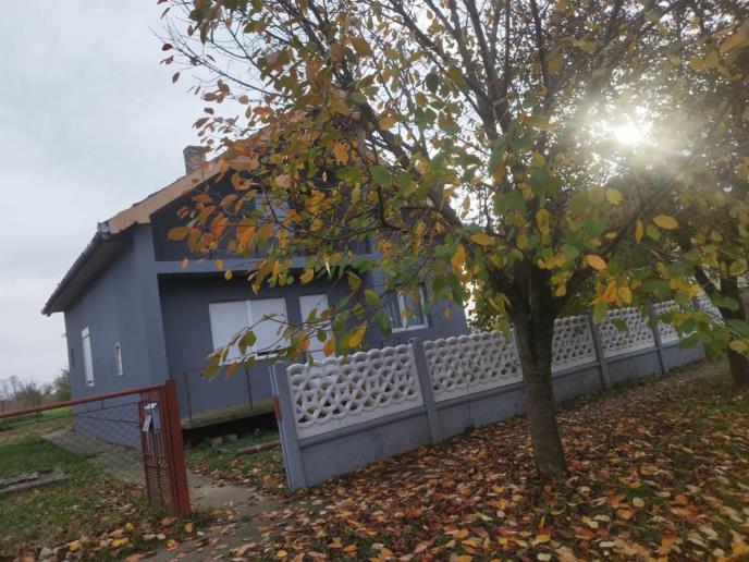 Kuća u Žedniku (17).jpg