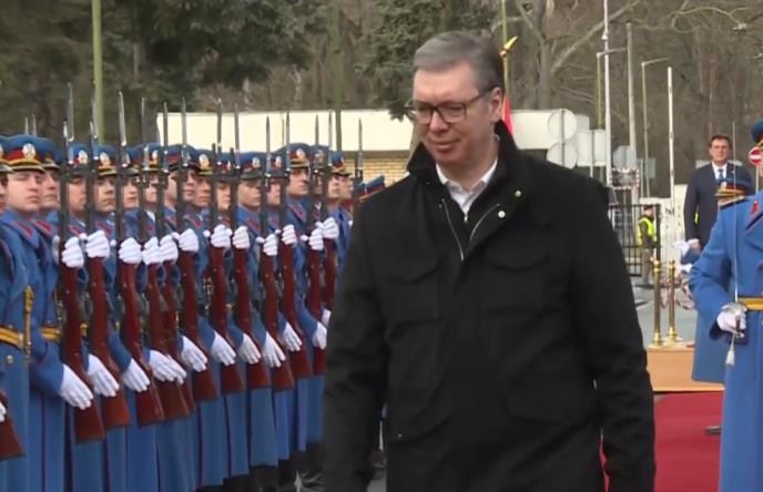 Aleksandar Vučić (4).png