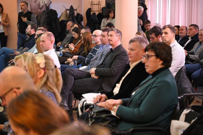 NALED - 30 javnih objekata u Srbiji i Hrvatskoj dobilo solarne elektrane u EU projektu vrednom oko  dva miliona evra