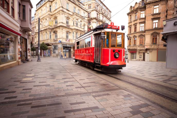 İstiklal Street-Taksim.jpg