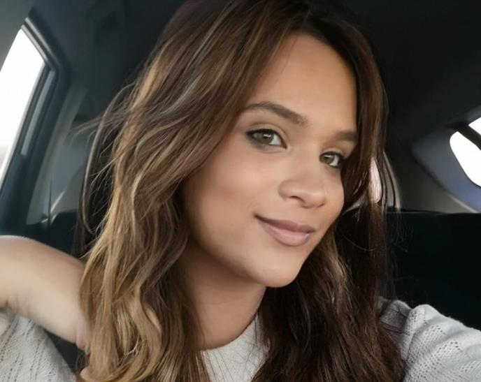 Miš Zefani Šeldon oteta iz porodilišta (10).png