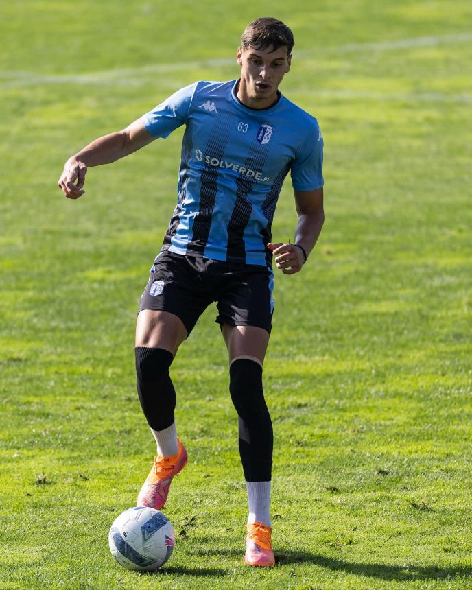 Stefan Obradović kao fudbaler portugalske Vizele