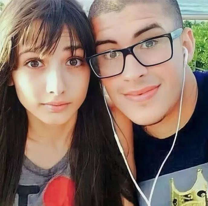 Karliz De La Kruz Ernandez i Bed Bani su se verili 2016 godine