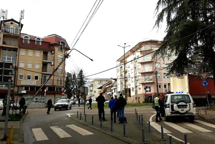 LOZNICA- Blokiran saobraćaj.jpg