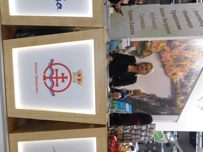 MALI ZVORNIK - Na sajmu turizma.JPG