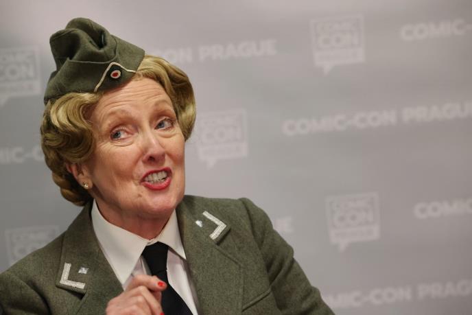 Kim Hartman - Helga Gerhart iz serije Alo, Alo