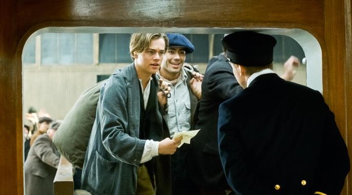 Deni Nuči i Leonardo Dikaprio u filmu Titanik