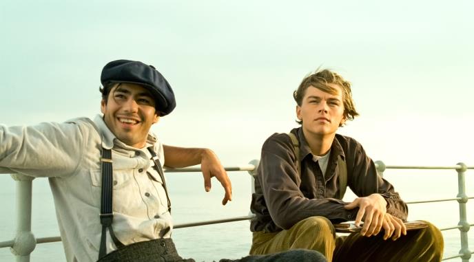 Deni Nuči i Leonardo Dikaprio u filmu Titanik