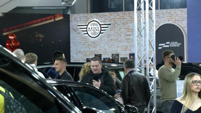 Sequence 01.00_29_18_13.Still002.jpg