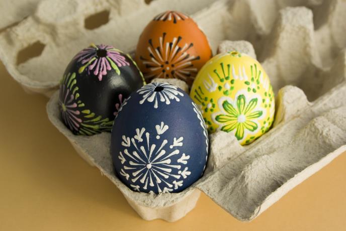 farbanje jaja voskom, šabloni