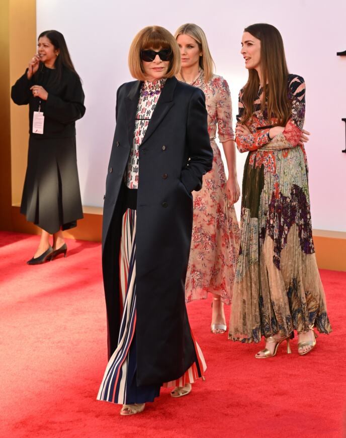 Ana Vintur na premijeri filma Đavo nosi Pradu 2 u Njujorku sa ćerkom Ketrin Bi Karozini i snajom Elizabet Kordri Šafer