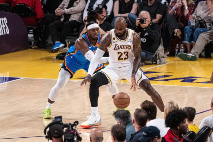 Lebron Džejms