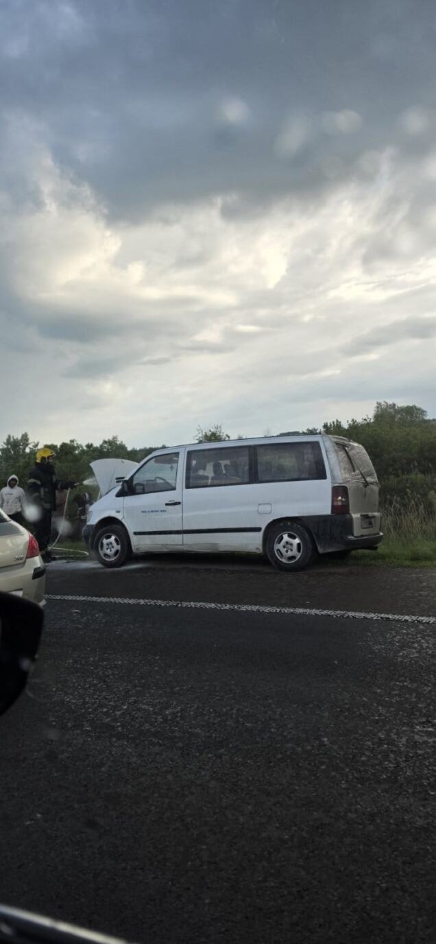 zapalio se kombi kod Ikee (2).jpeg