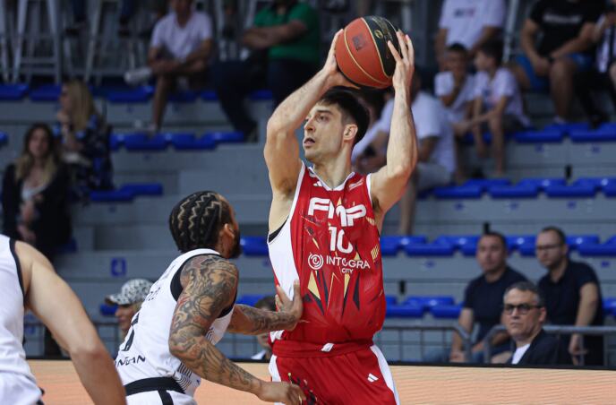fmp-partizan-f4-kls-25495.JPG