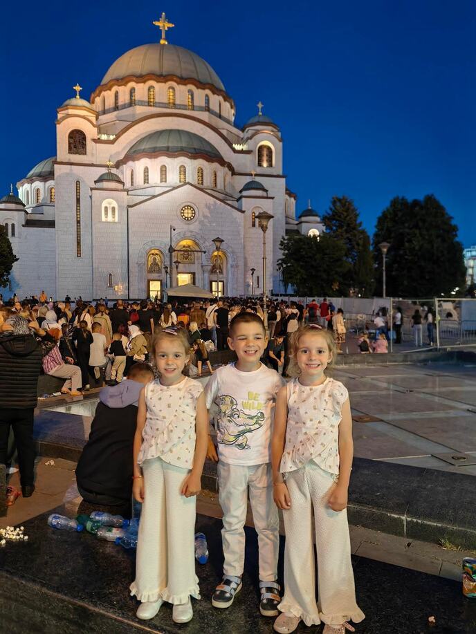 beograd-hram-djukic-trojke-fotorina4.jpg