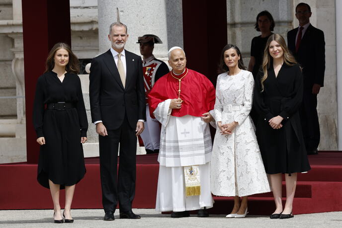 Papa Lav (2).jpg
