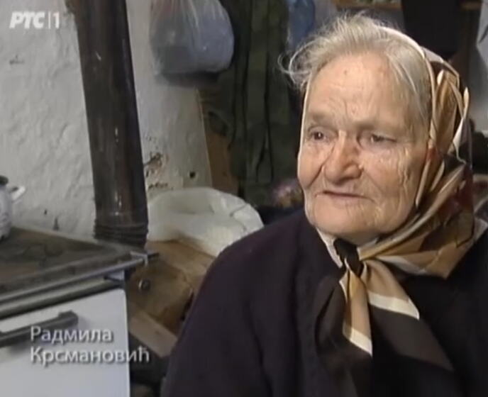 Radmila Krsmanović sedi kraj Smederevca