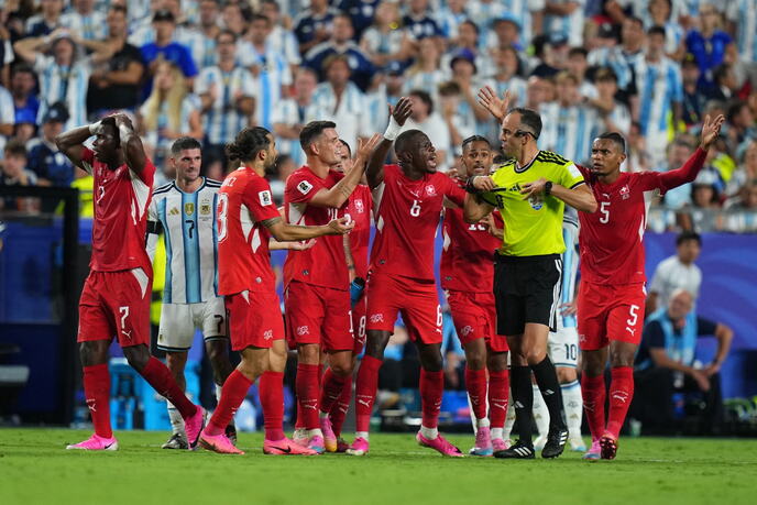 Bril Embolo Argentina Švajcarska