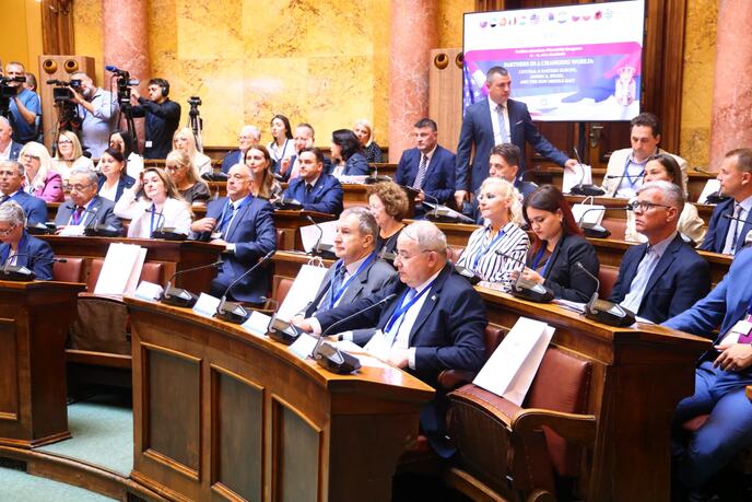 Skupština Srbije narodni poslanici zasedanje Skupštine (22).jpeg