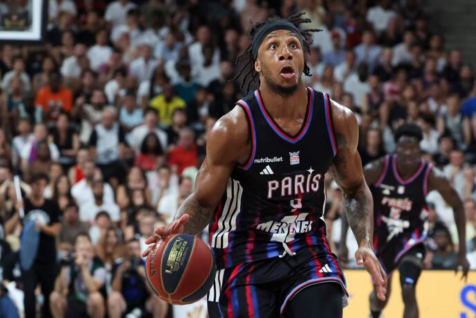 Lamar Stivens