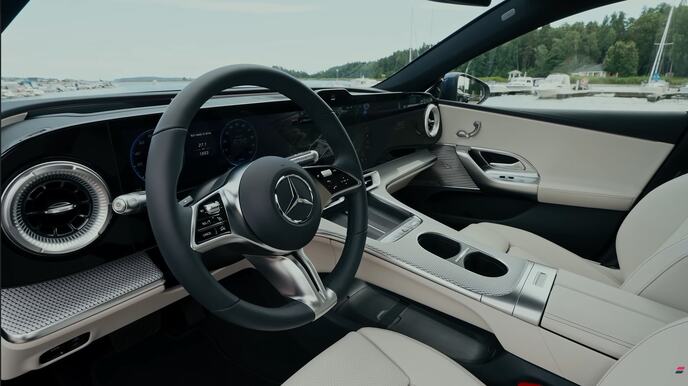 Electric Mercedes C-Class (2).jpg