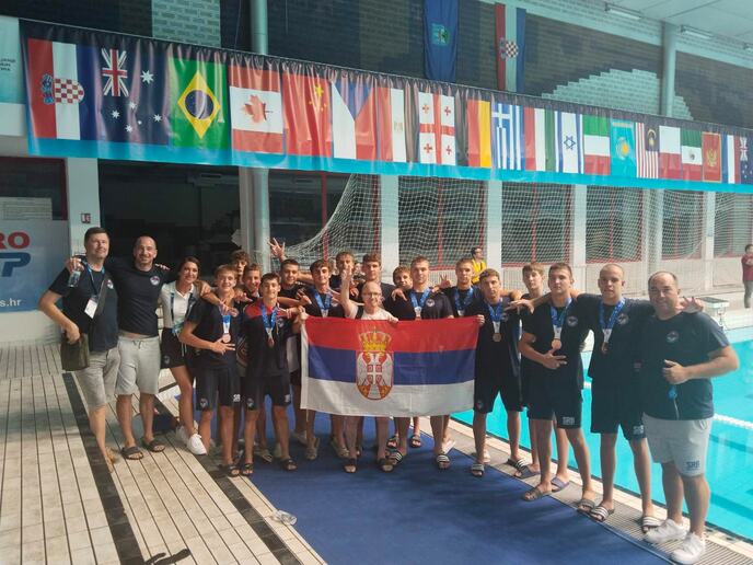 Mlada vaterpolo reprezentacija Srbije