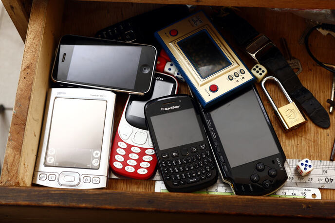mobilni telefoni (2).jpg