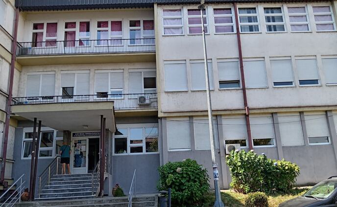 Porodilište u Kruševcu.jpg