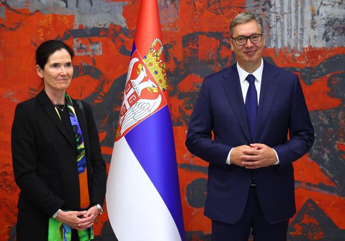 Aleksandar Vučić Anke Gizela Holštajn, ambasadorka Savezne Republike Nemačke (7).jpeg
