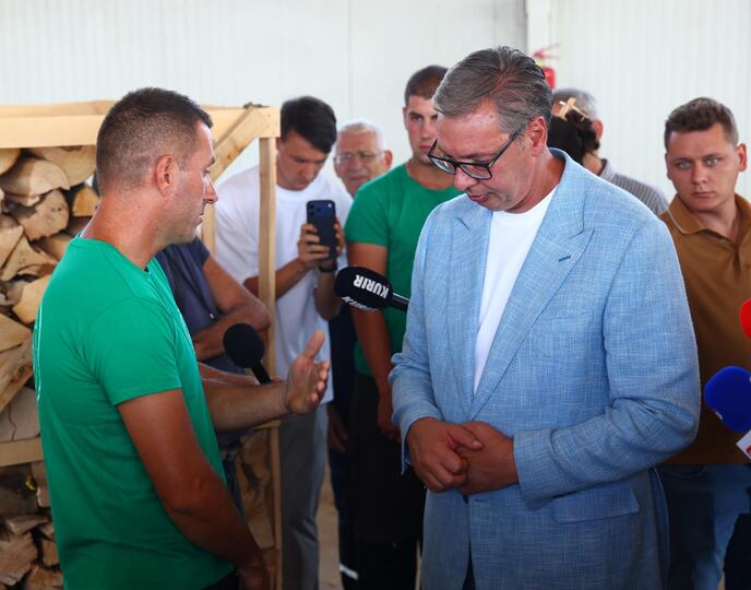 Aleksandar Vučić Leskovac Viktor Pelet Guberevac (2).jpeg