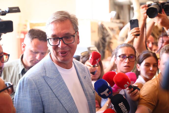 Aleksandar Vučić Mitel Astra Vladičin Han Prekodolce (1).jpeg