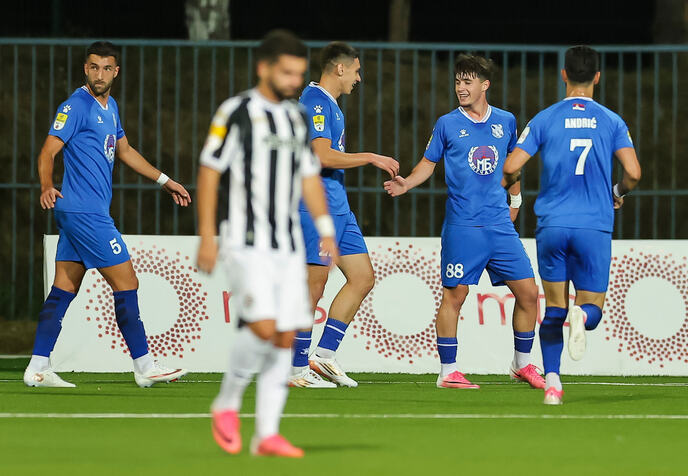 MLADOST-PARTIZAN_06.JPG