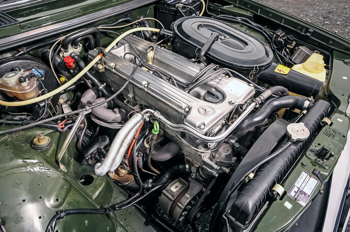 Mercedes motor