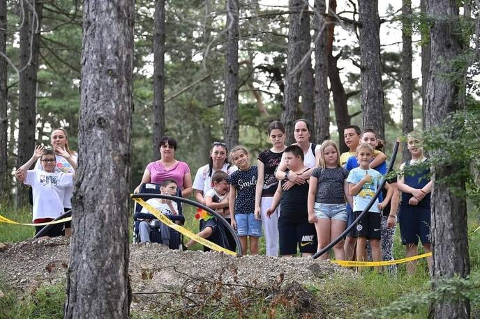 Željine - deca i roditelji.jpg