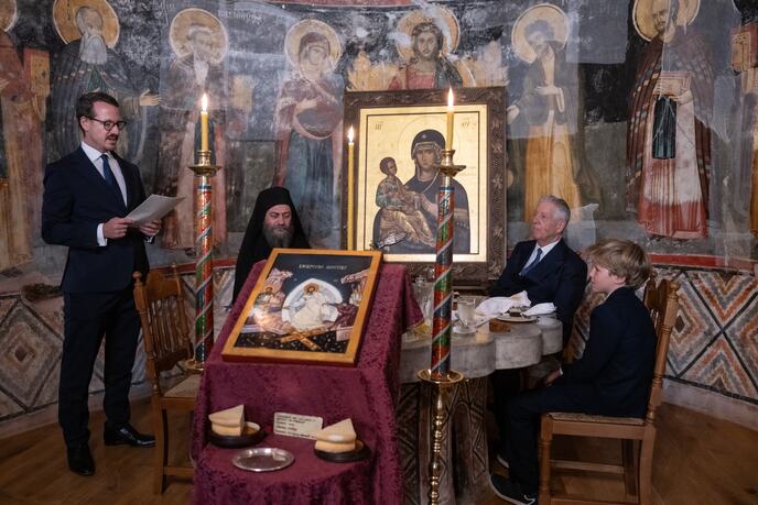 Tri generacije Karađorđevića na Svetoj Gori Foto Milutin Hilandarac 3.jpeg