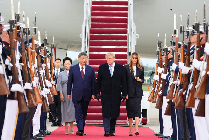 trump xi01 AP Alex Brandon.jpg