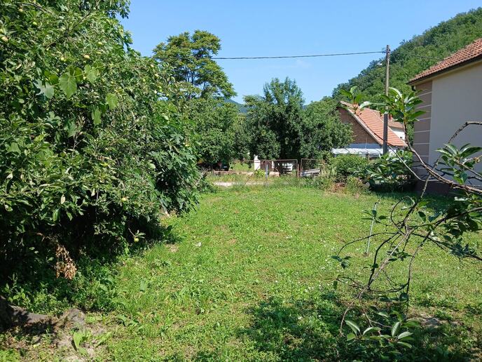 selo Brnjica.jpg