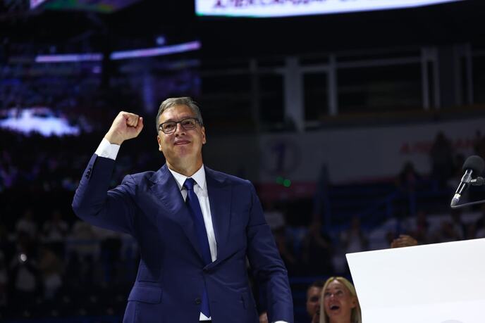 Aleksandar Vučić  Ujedinjena Srbija Beogradska arena SNS skup