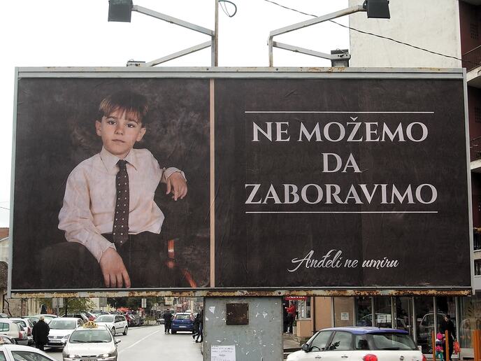 Grob Radenka Nikodinovica.jpg