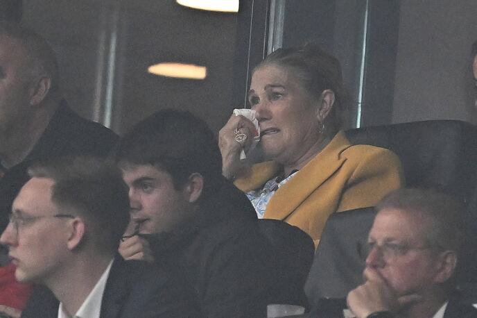Dolores Aveiro